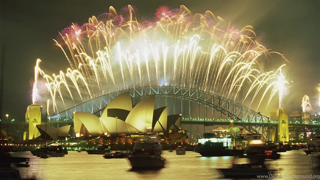 Fireworks Explode Over The Sydney Harbour Bridge And Opera House ...