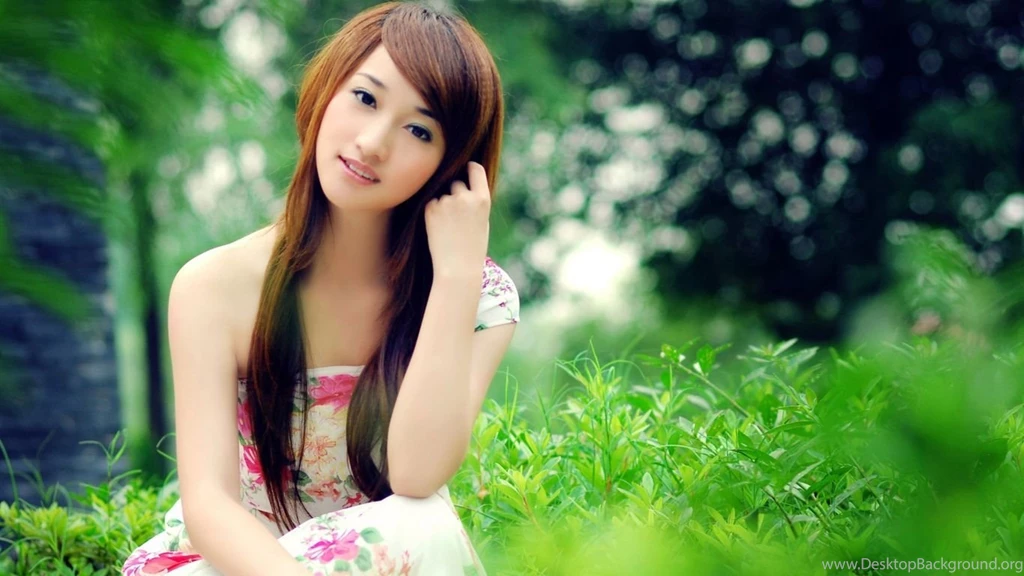 Download Wallpapers 1366x768 Asian, Girl, Dress Laptop 1366x768 HD ...