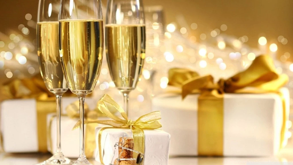 30 Champagne HD Wallpapers