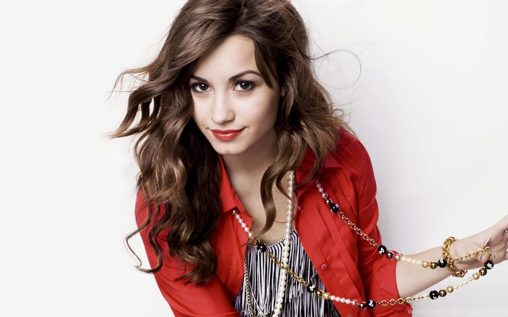 Demi Lovato And Selena Gomez Wallpapers