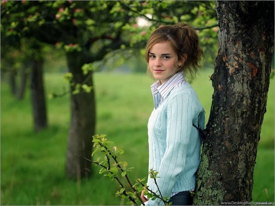 Download Emma Watson [HD] Wallpapers Collection Torrent   Kickass ...