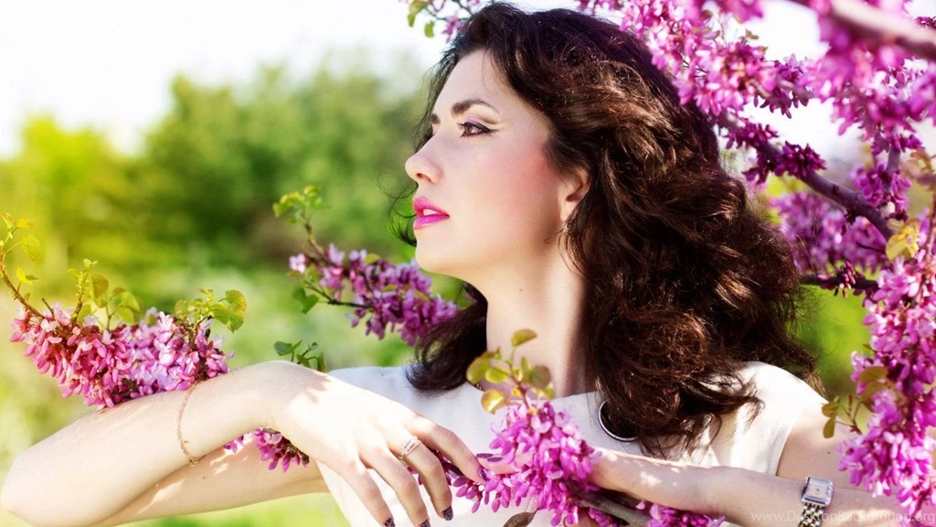Beautiful Flowers With Girl Wallpapers Hd For PC Desktop ...