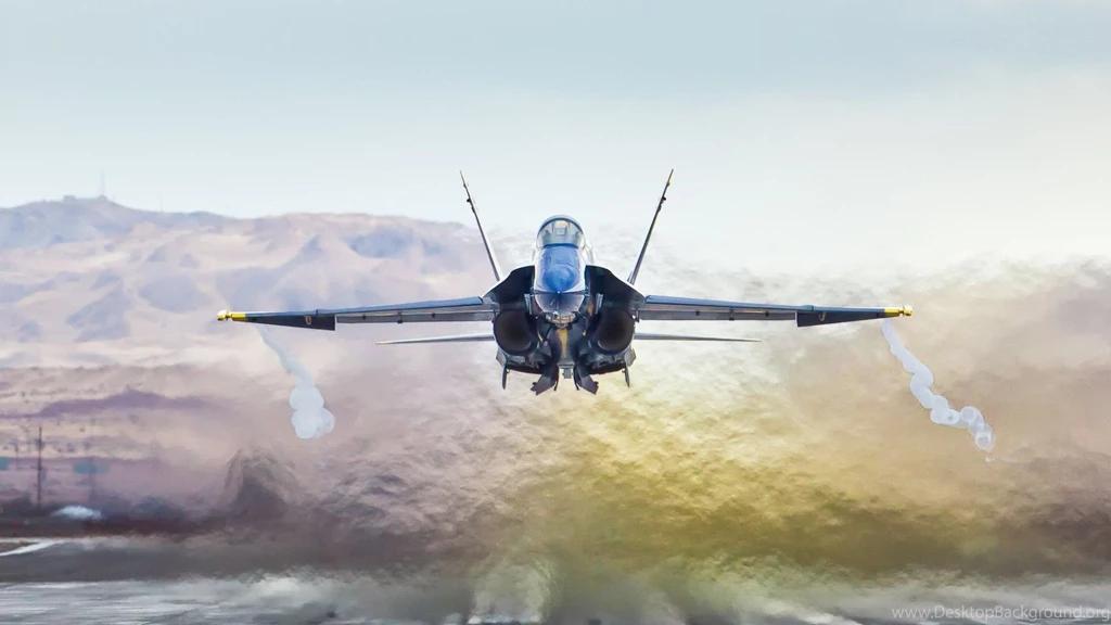 Military: Lockheed Sr71 Blackbird Clouds Plane Fast Afterburners ...