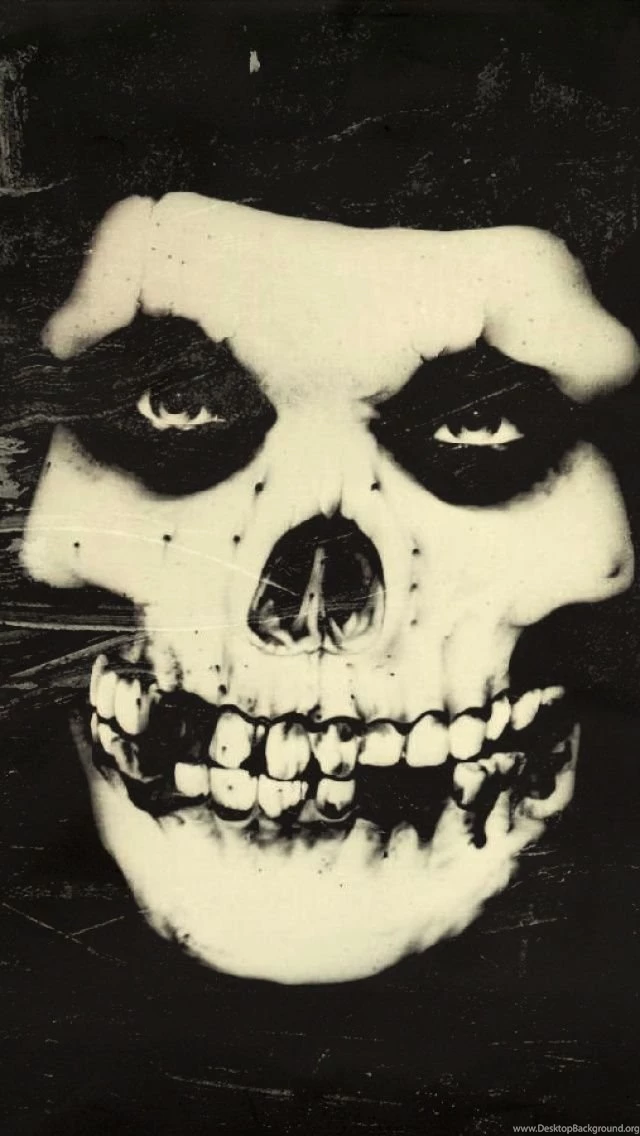 Misfits iPhone 5 Wallpapers
