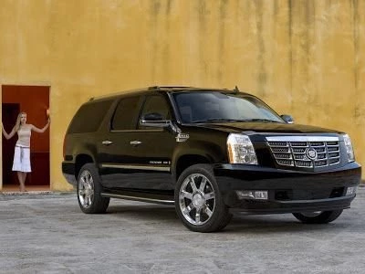 Cadillac escalade esv 2.jpg