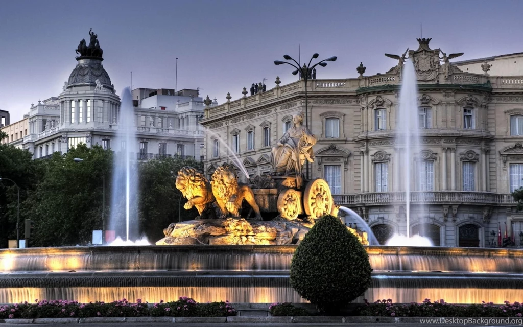 The Cibeles Fountain Madrid Wallpaper.jpg
