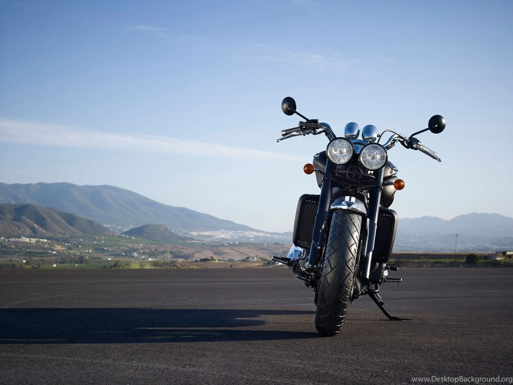 Triumph Rocket HD Wallpaper, Triumph Rocket Pics