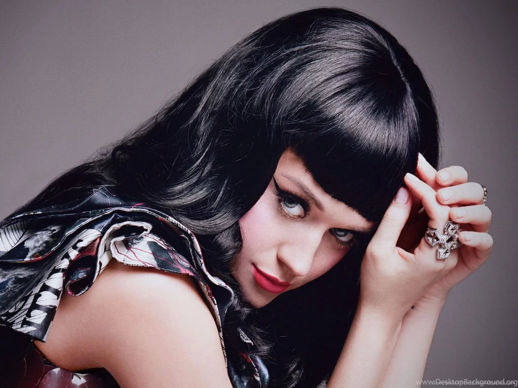 Download 1280x960 Katy Perry With Black Hair Wallpapers