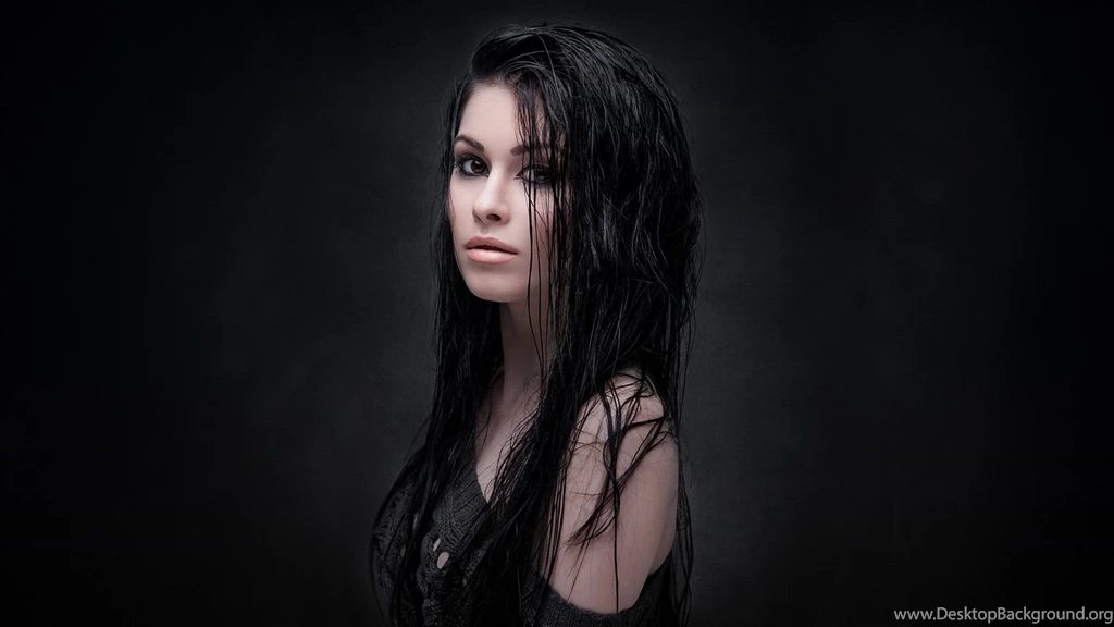 HDscreen: Natalie Schƶnberger Black Black Hair Brown Eyes ...