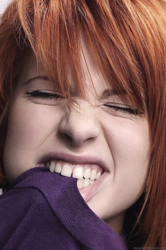 Download Wallpapers 640x960 Paramore, Girl, Face, Teeth, T shirt ...