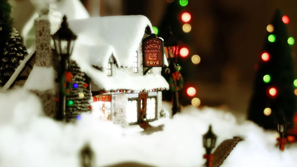 Beautiful Christmas Santa Toys Home   Cool HD Wallpapers