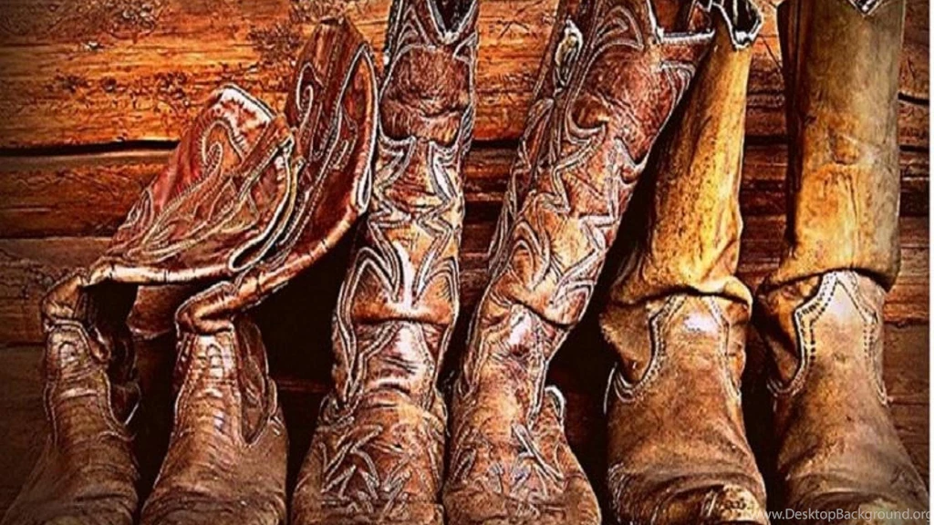 COWBOY BOOTS WALLPAPER (