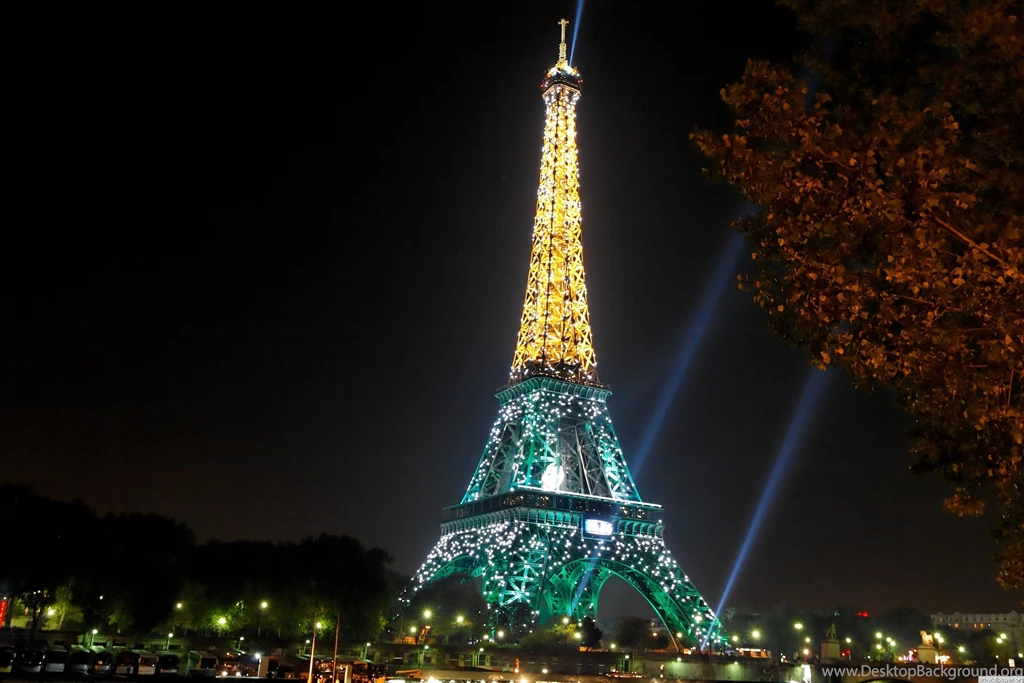 Eiffel Tower Wallpapers At Night
