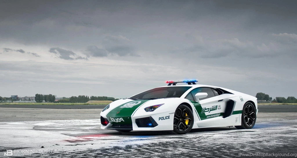 Lamborghini Aventador LP700 4 Dubai Police Car Supercar Emergency ...