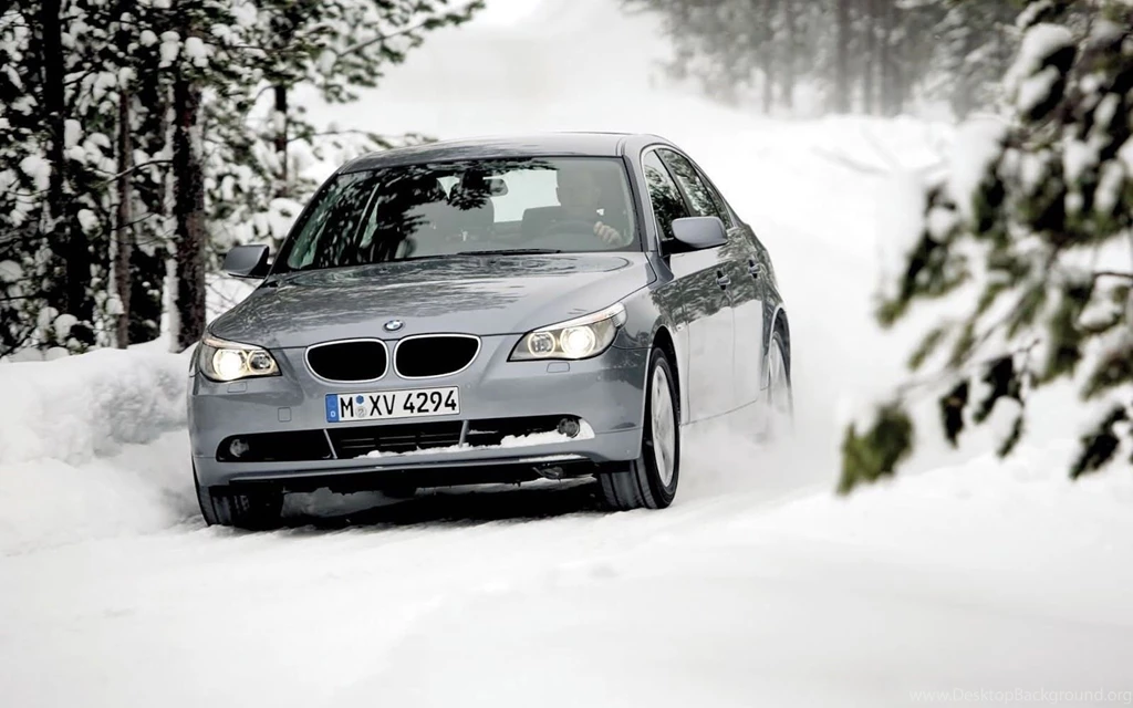 BMW On Snow HD Wallpapers