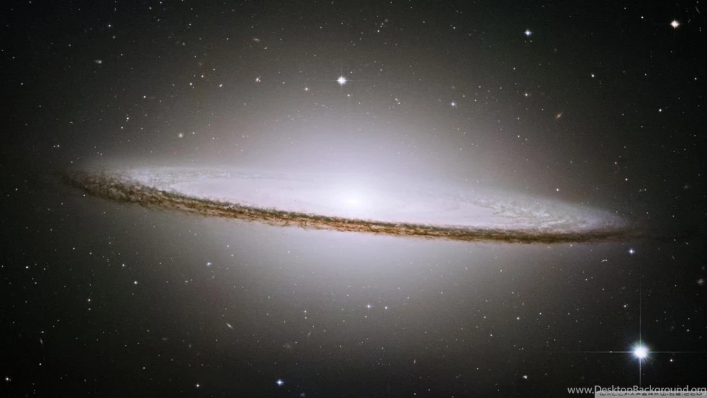 Sombrero Galaxy HD Desktop Wallpapers : High Definition : Mobile