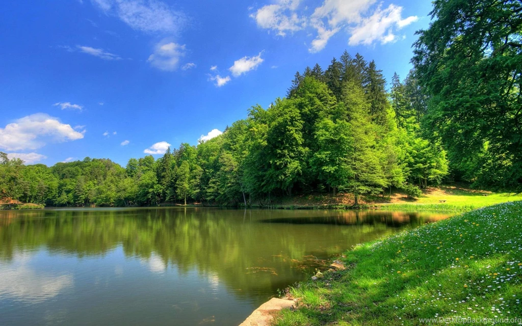 Green Valley HD 1920x1200.jpg