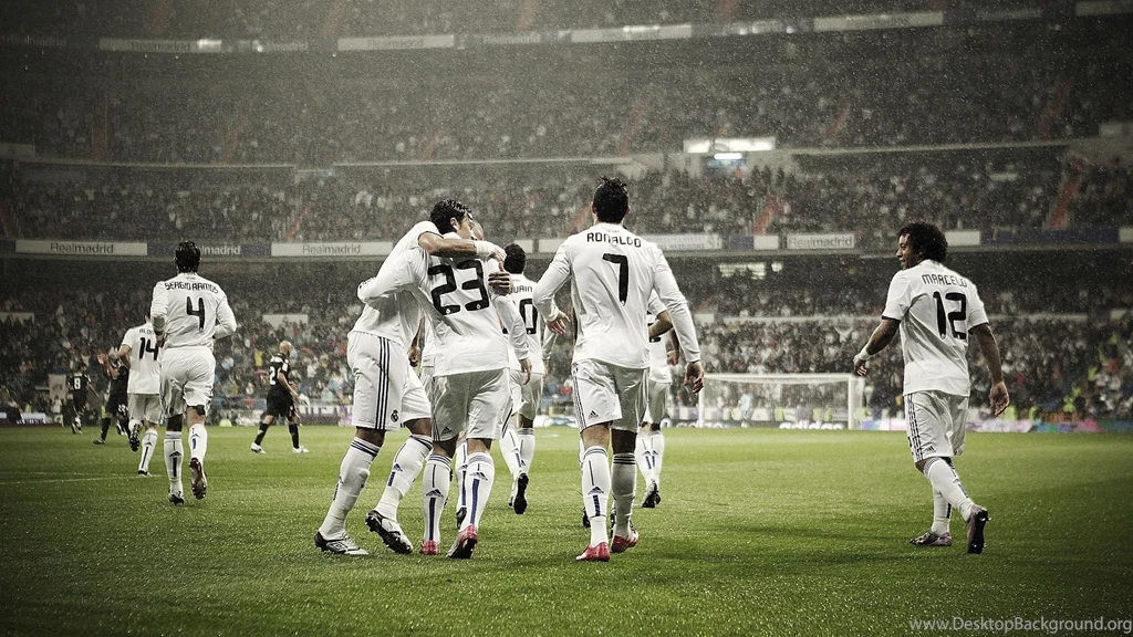 Real Madrid Football Game Wallpaper.jpg