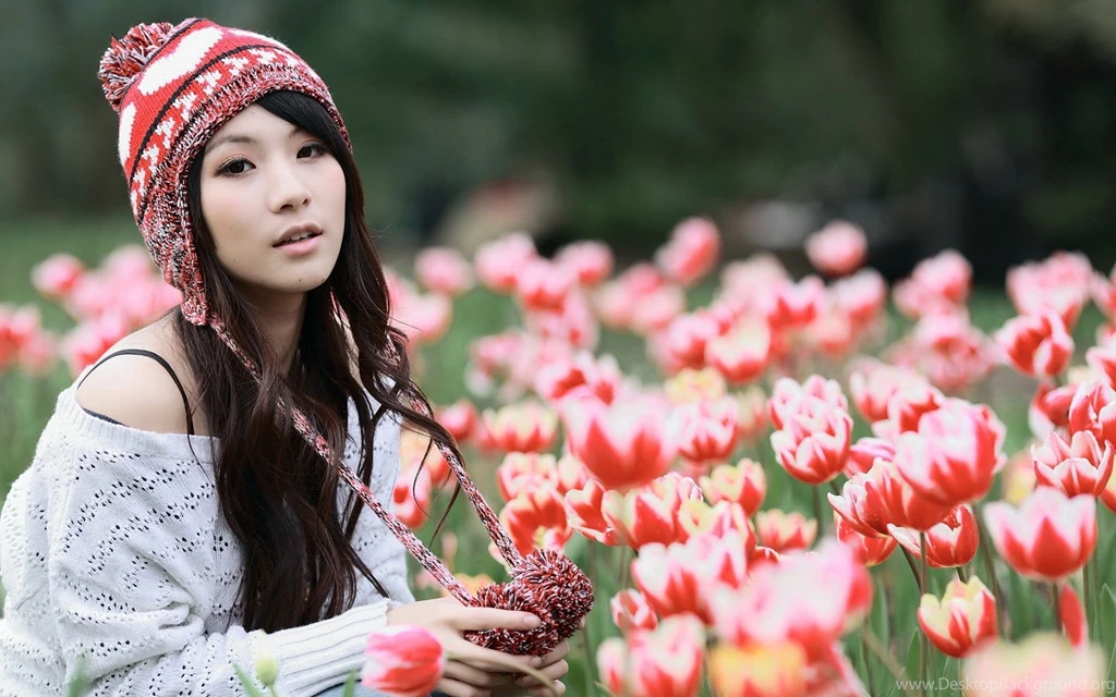 Asian Girl Model Hat Flowers Tulips HD Wallpapers FreeWallsUp