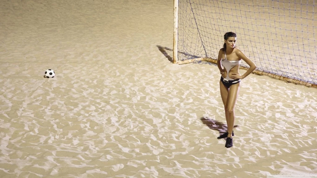 Hot Football Players 1 HD Desktop Wallpapers : Widescreen : High ...