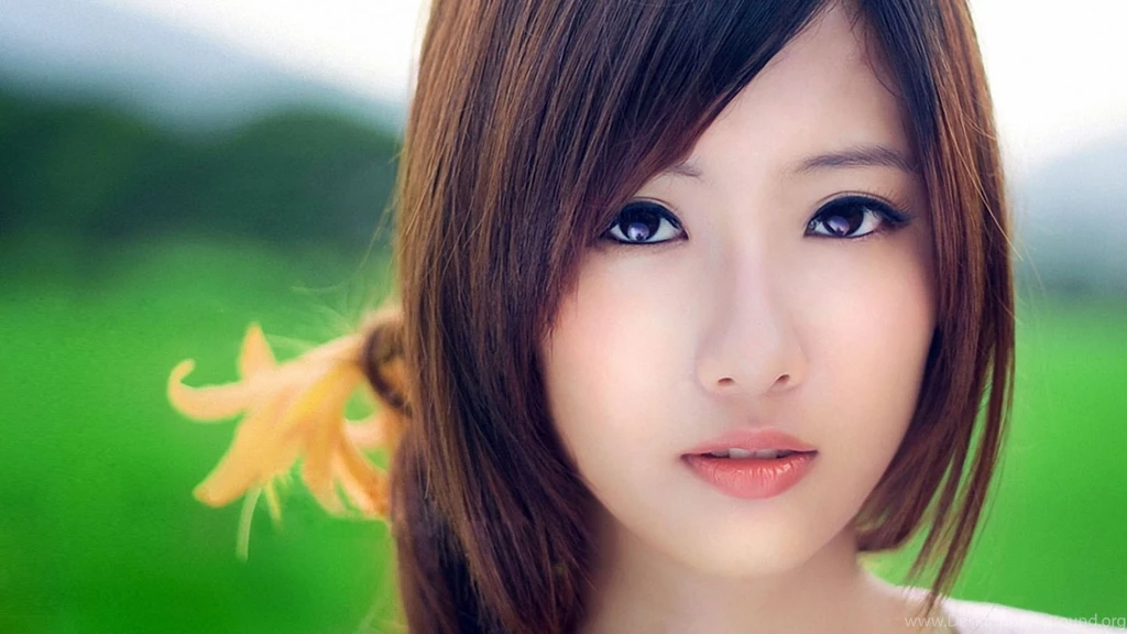 Download Wallpapers 2560x1440 Asian, Face, Eyes, Flower, Hair Mac ...