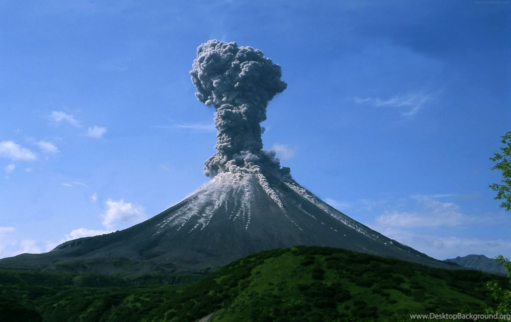 Volcano Wallpaper.jpg