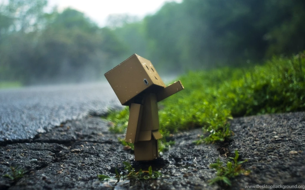 Download Wallpapers 3840x2400 Danboard, Cardboard Robot, Cloudy ...