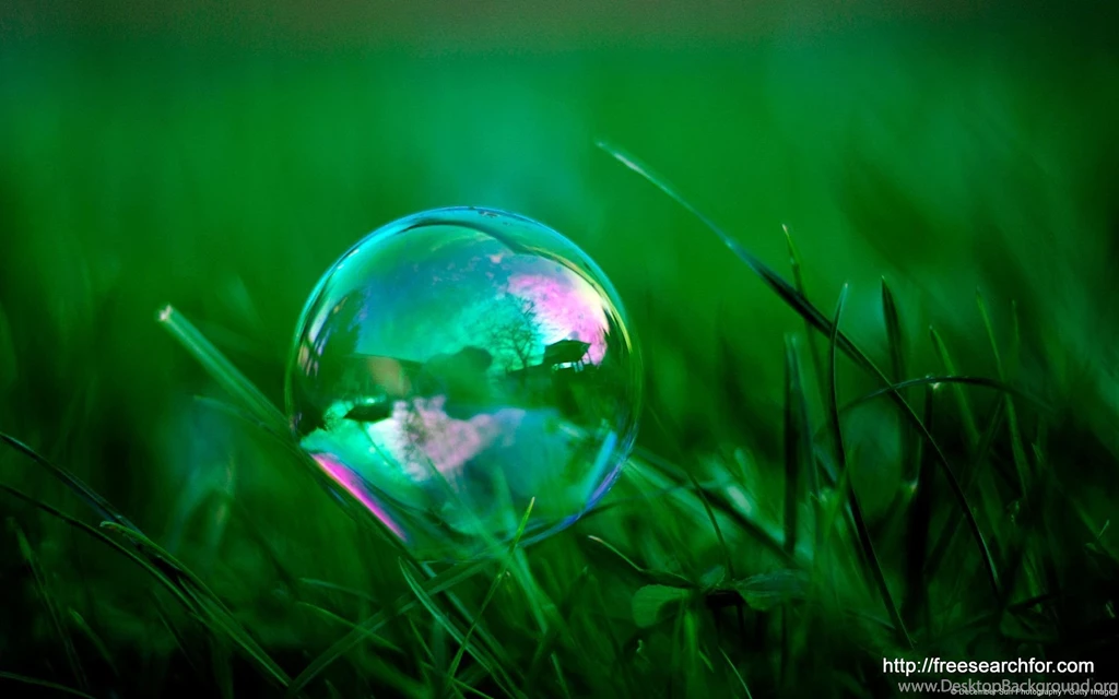 Blue bubble desktop wallpapers.jpg