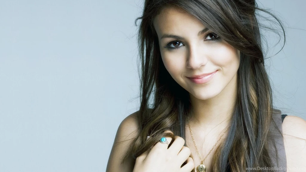 Download Cute Girl Wallpapers HD Free HD Wallpapers