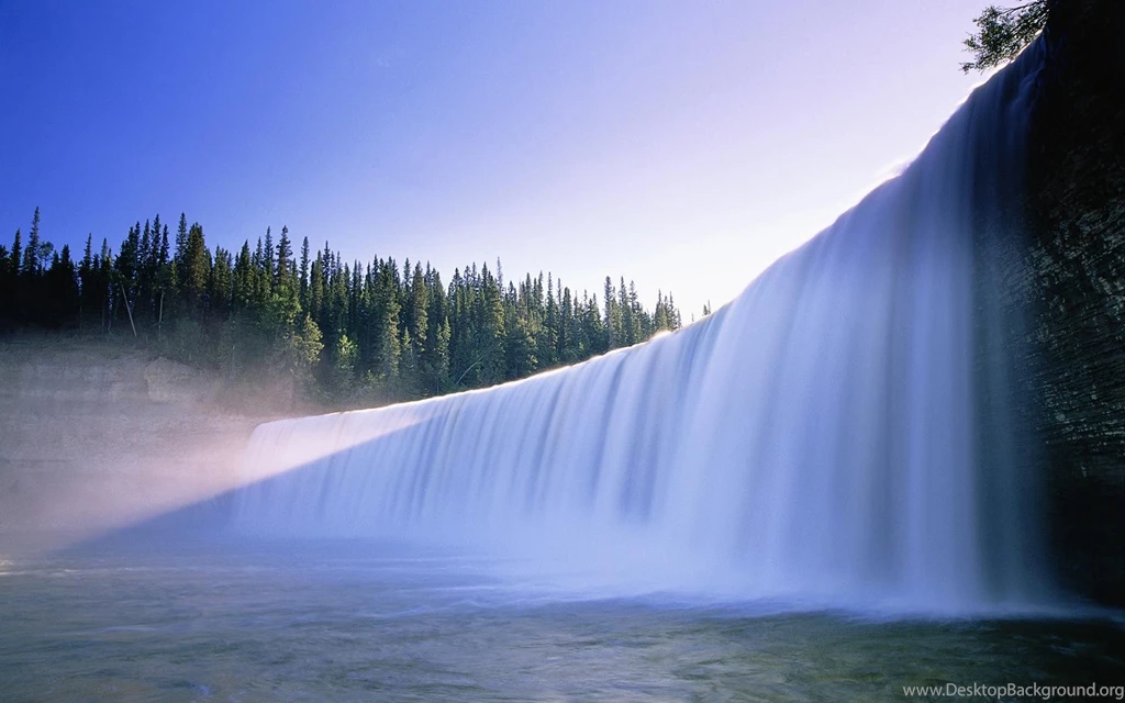 Canadian Waterfall Desktop Backgrounds.jpg