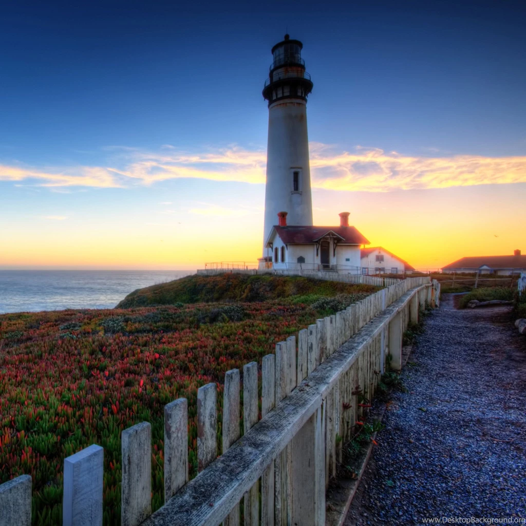 Lighthouse iPad Wallpapers