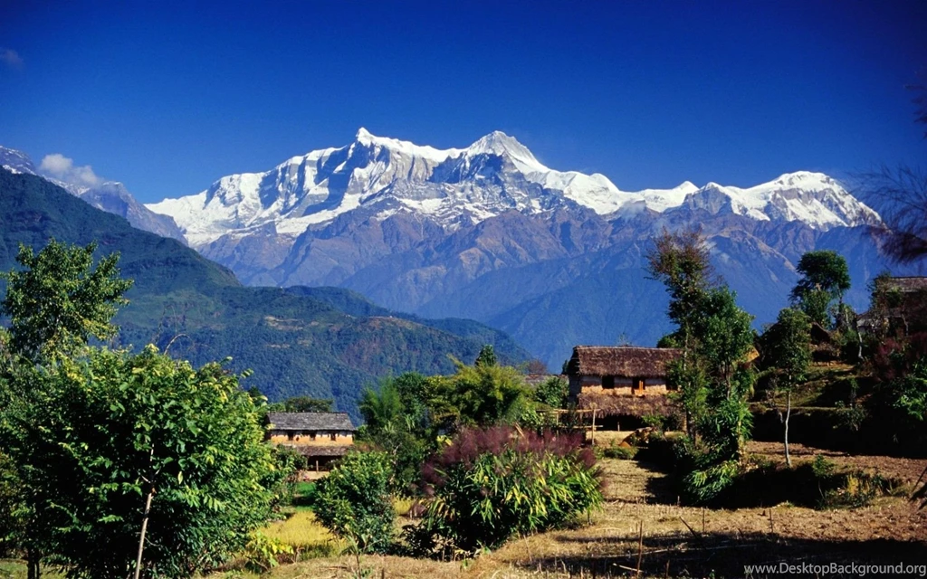 Wallpapers catalogue.com   Village In Gandaki, Annapurna Range ...