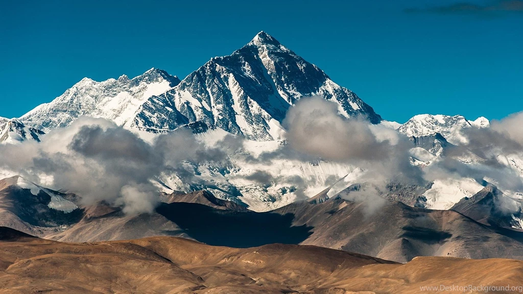 Mount Everest In Nepal Wallpapers