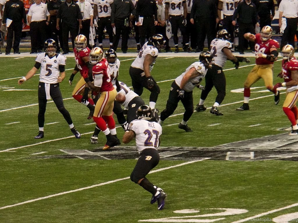 File:Joe Flacco Passes To Ray Rice In Super Bowl XLVII.jpg ...