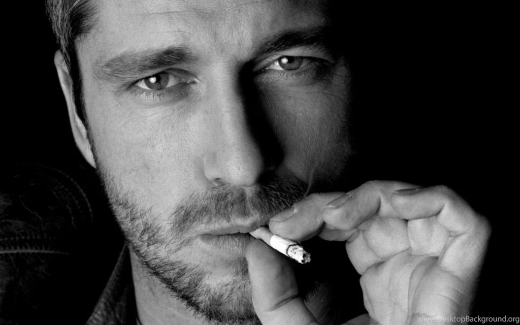 Gerard Butler Wallpapers And Images Wallpapers, Pictures, Photos