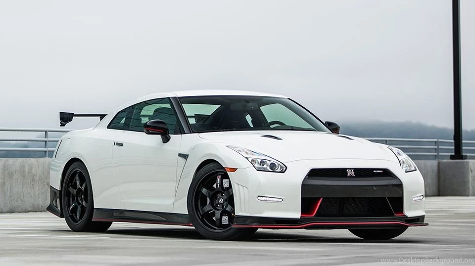 2016_nissan_gtr_3.jpg