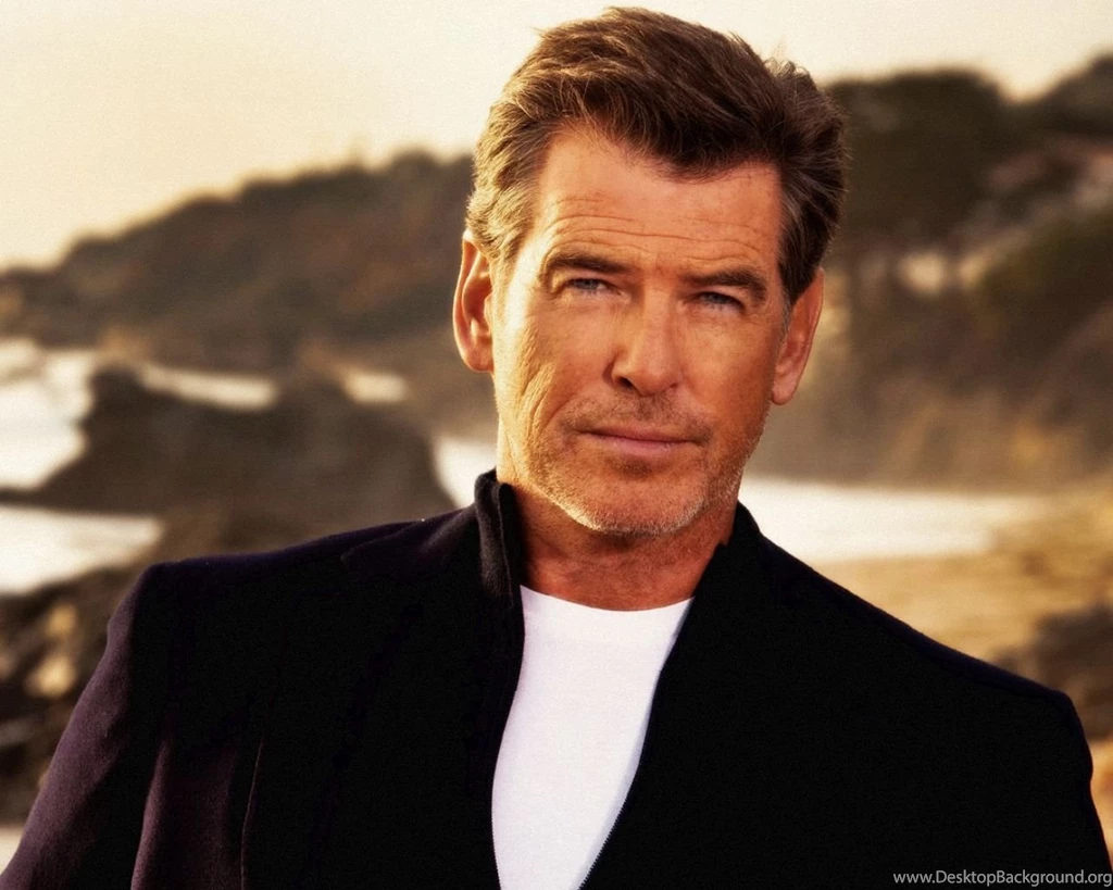PIERCE BROSNAN LIGHT Pierce Brosnan Wallpapers (33143316) Fanpop