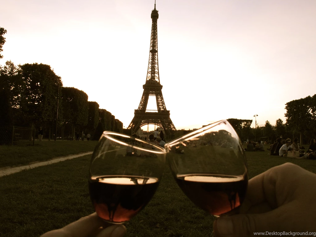 Red Wine And The Eiffel Tower Wallpapers And Images Wallpapers ...