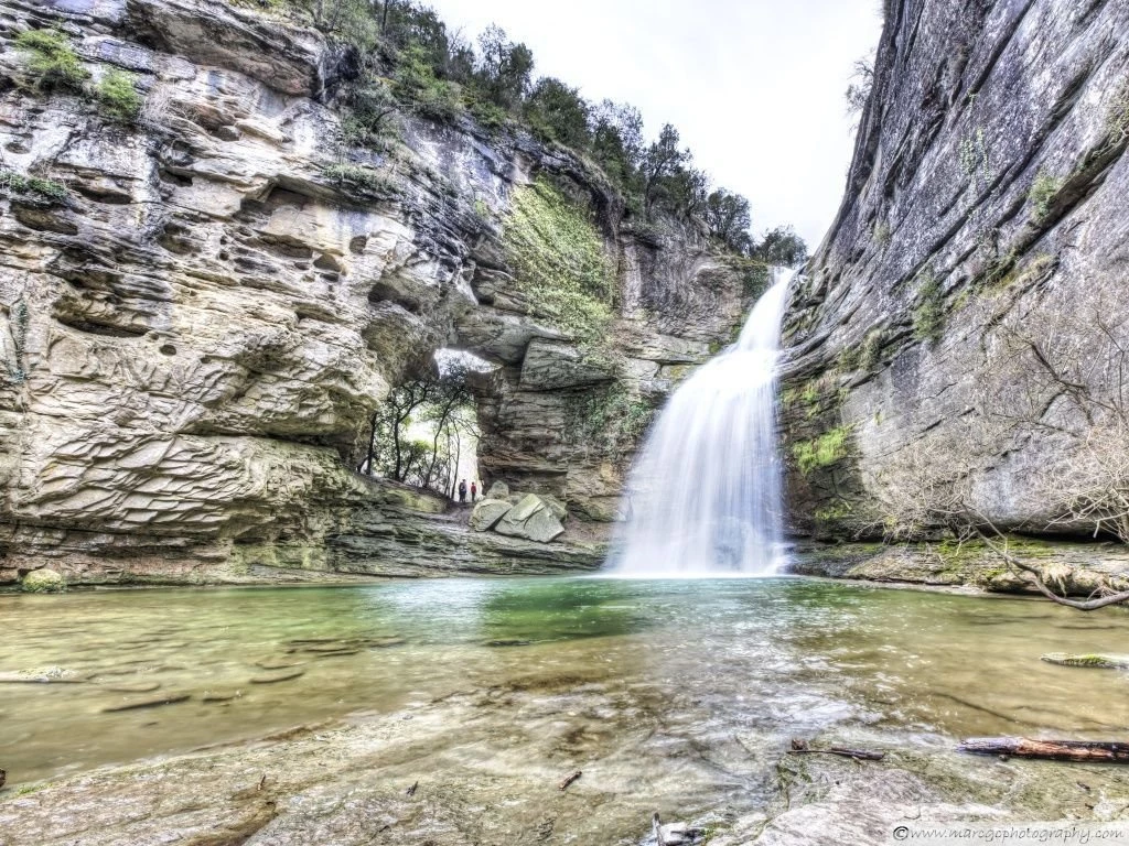 La Foradada (Cantonigròs, Catalonia) HD Desktop Wallpapers : High ...