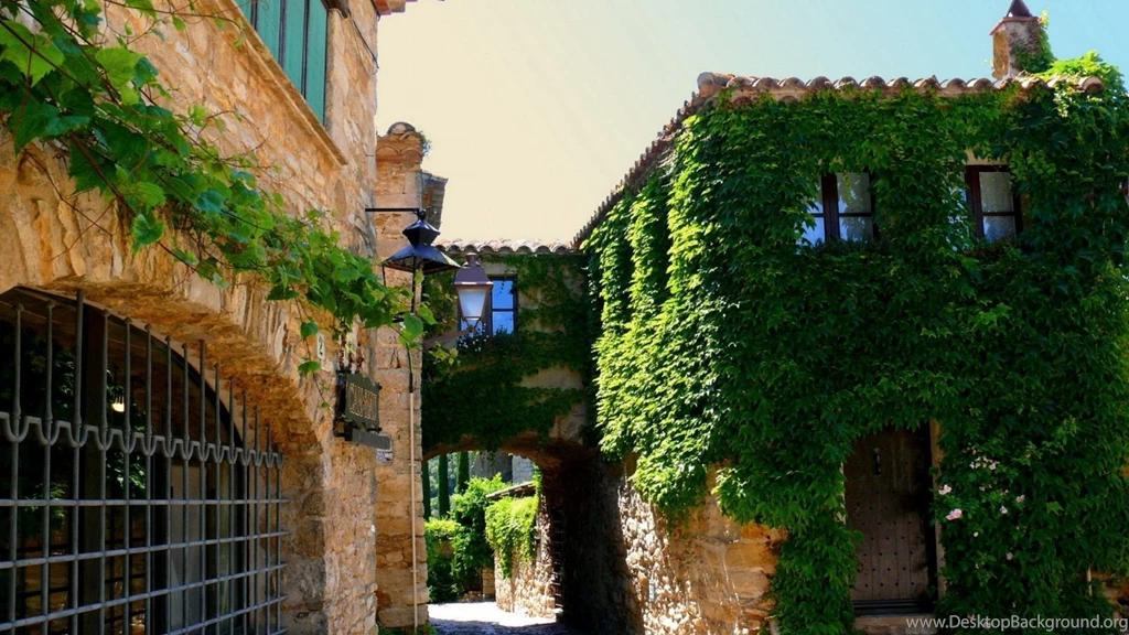 Ivy Covered Houses In Catalonia Spain Wallpapers