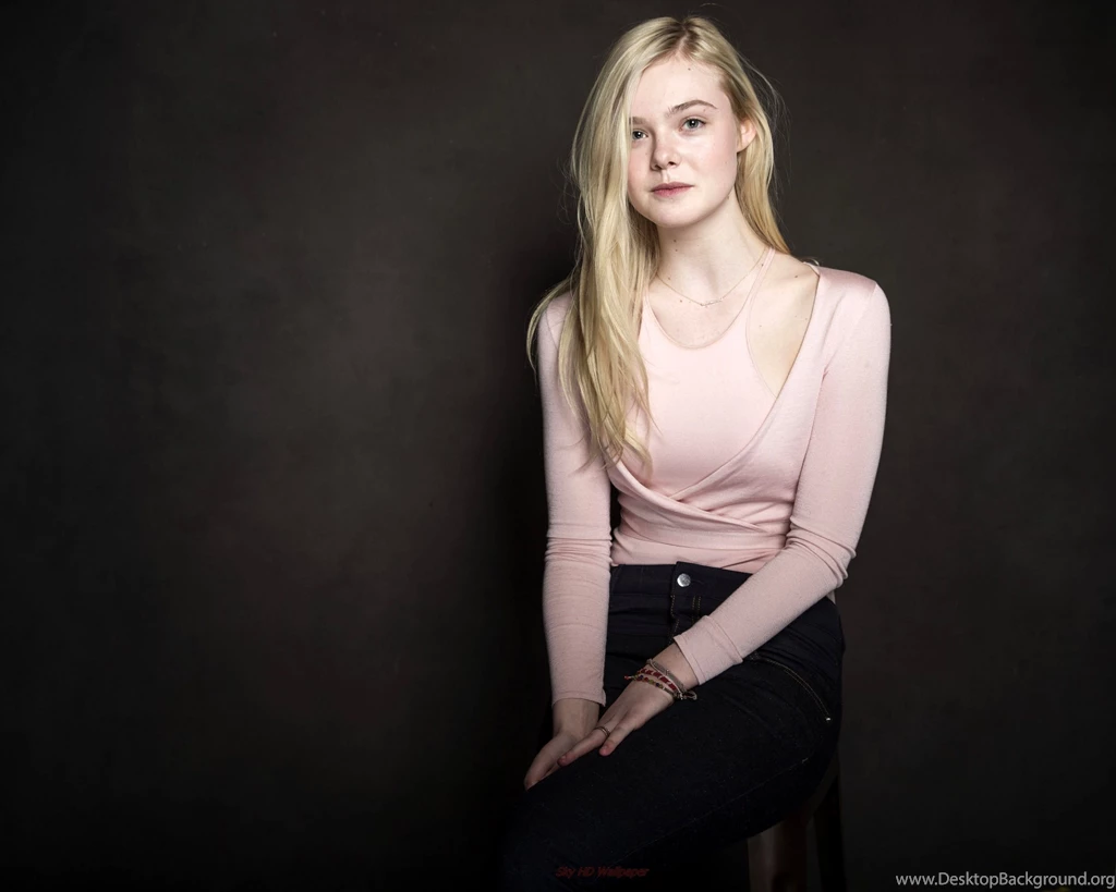 Elle Fanning 2014