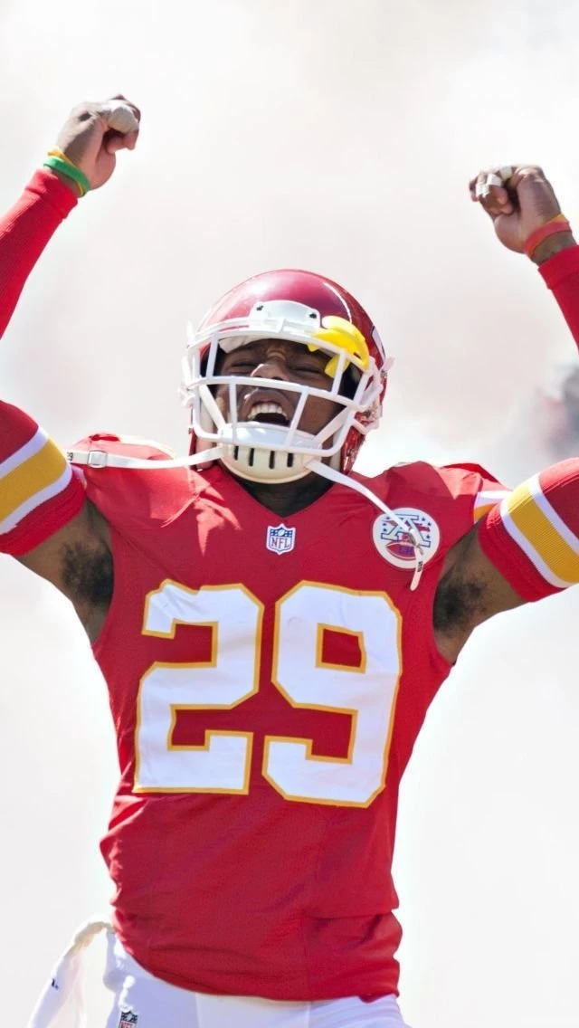 Download Wallpapers 640x1136 Jamaal Charles, American Football ...