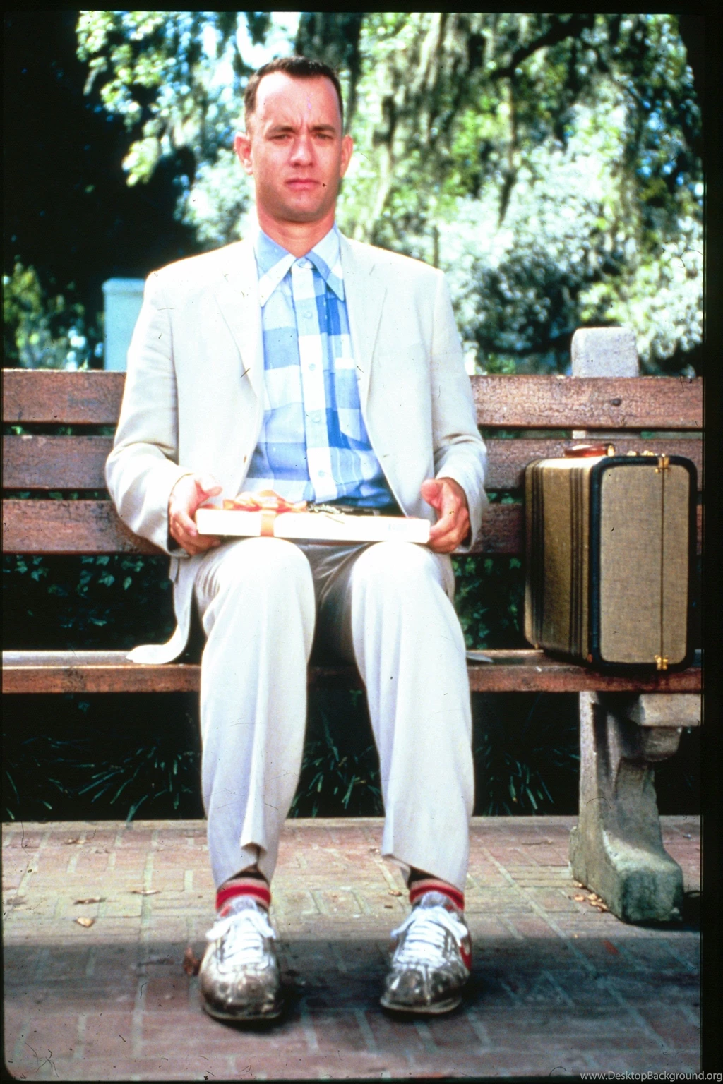 Download Tom Hanks Is Forrest Gump Wallpapers HD