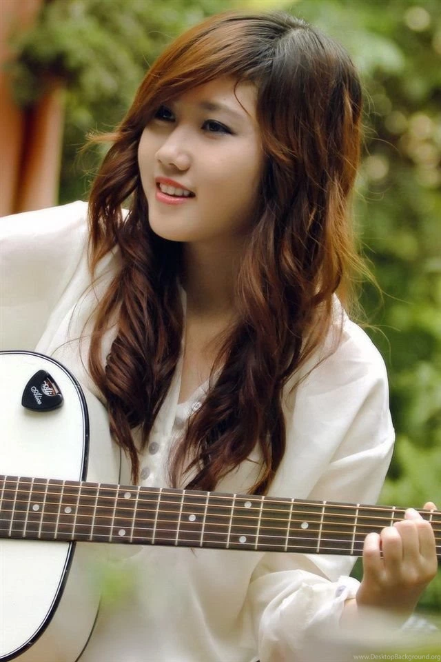 Asian Girl With Guitar Hd Wallpapers   ImgMob