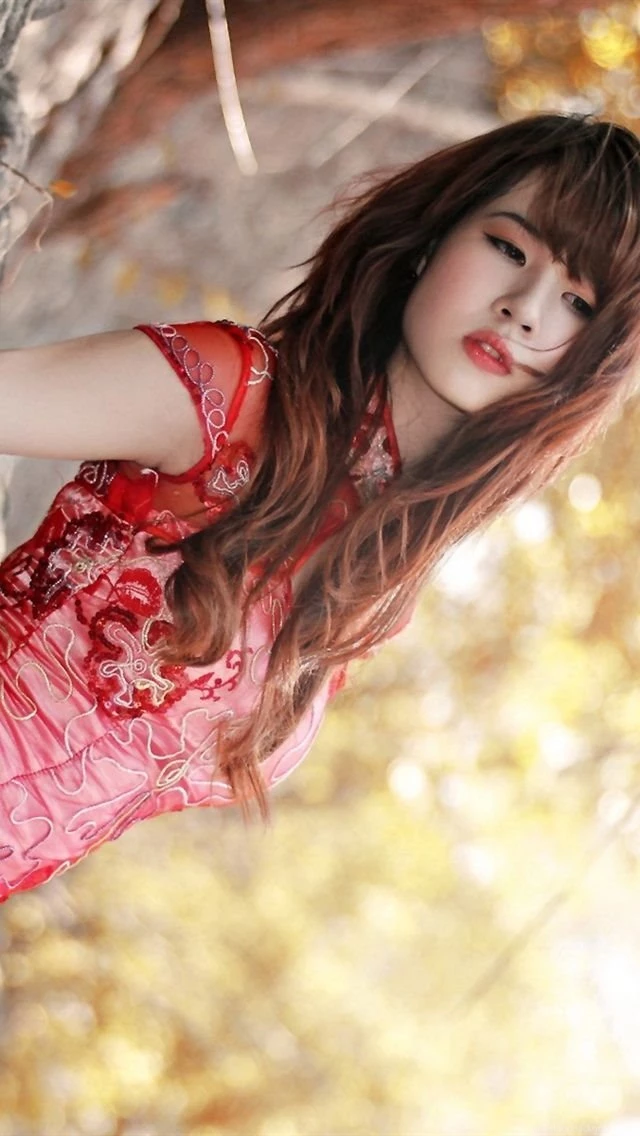 Red Cheongsam Asian Girl iPhone Wallpapers