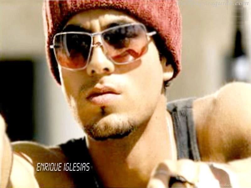 Enrique Iglesias Wallpaper 0111   Enrique Iglesias   Official Website