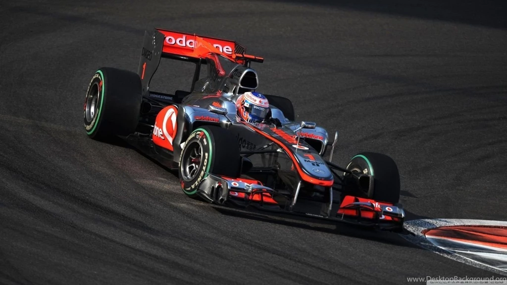 Formula 1 Car Racing HD Desktop Wallpapers : High Definition ...