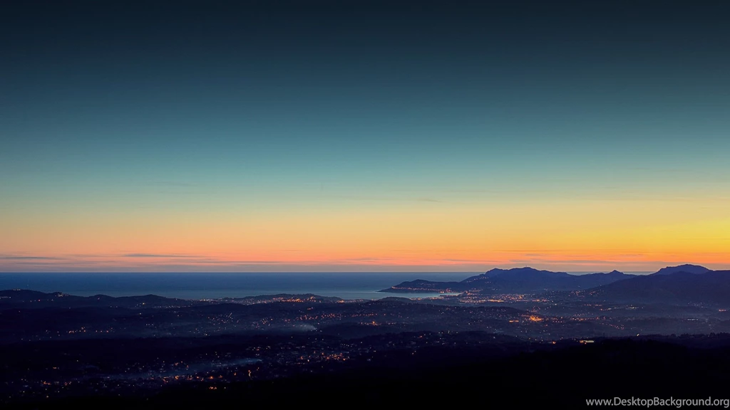 View The City At Night From The Mountain Wallpapers And Images ...