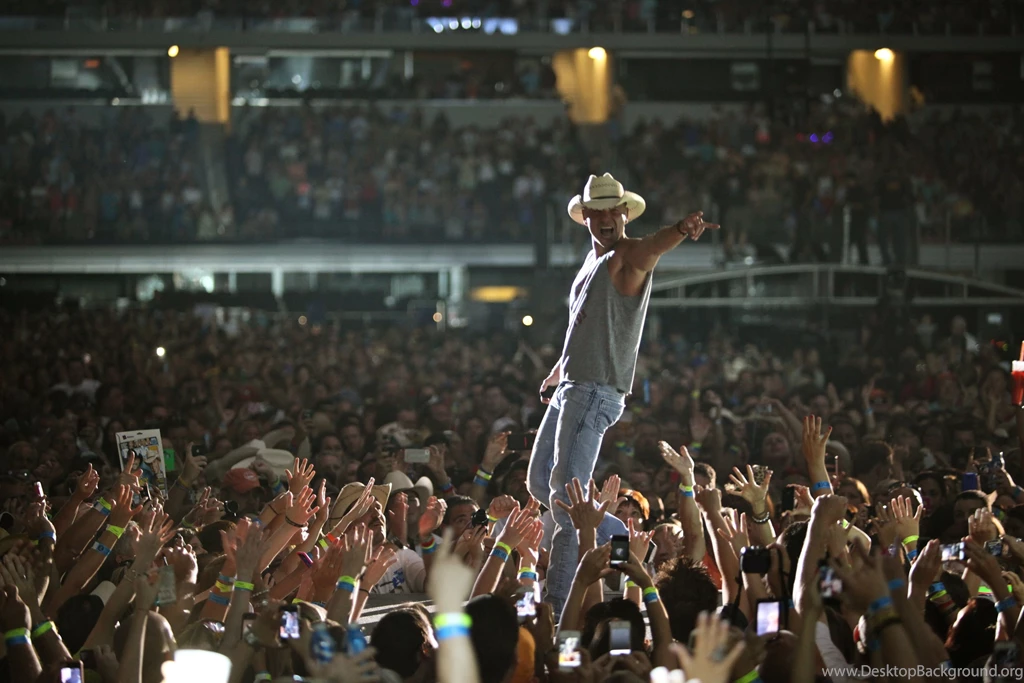 Kenny chesney jill trunnell.jpg