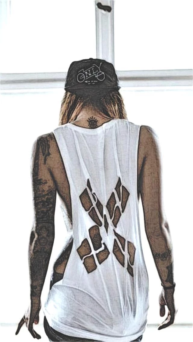 Tattoos Girl With Her Back Turned iPhone 5 Wallpapers (640x1136)